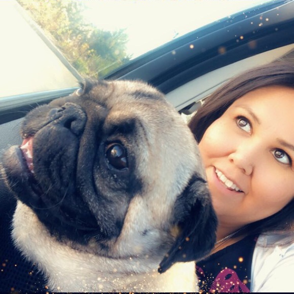 Meet your Posher, Vanessa - Picture 2 of 2